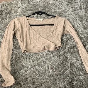 Long sleeve crop top